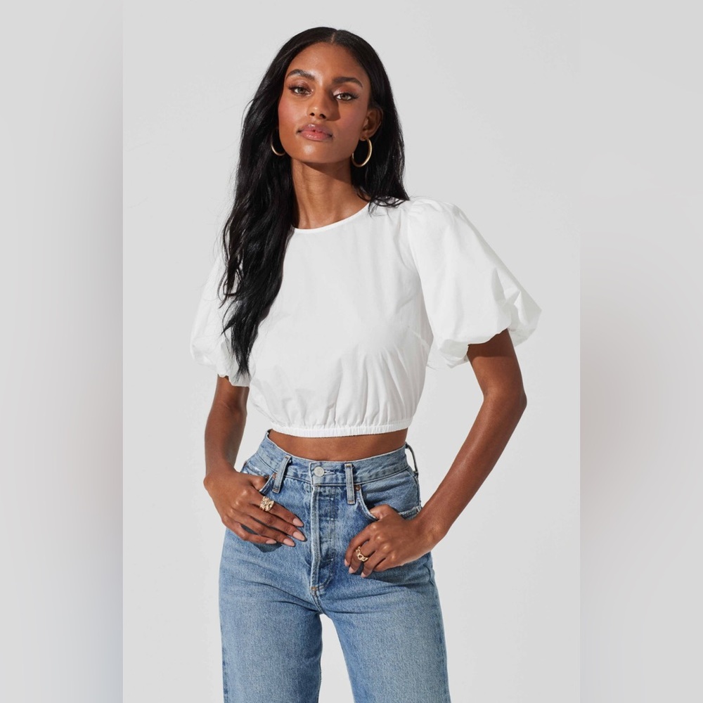 Zara CUT OUT TOP